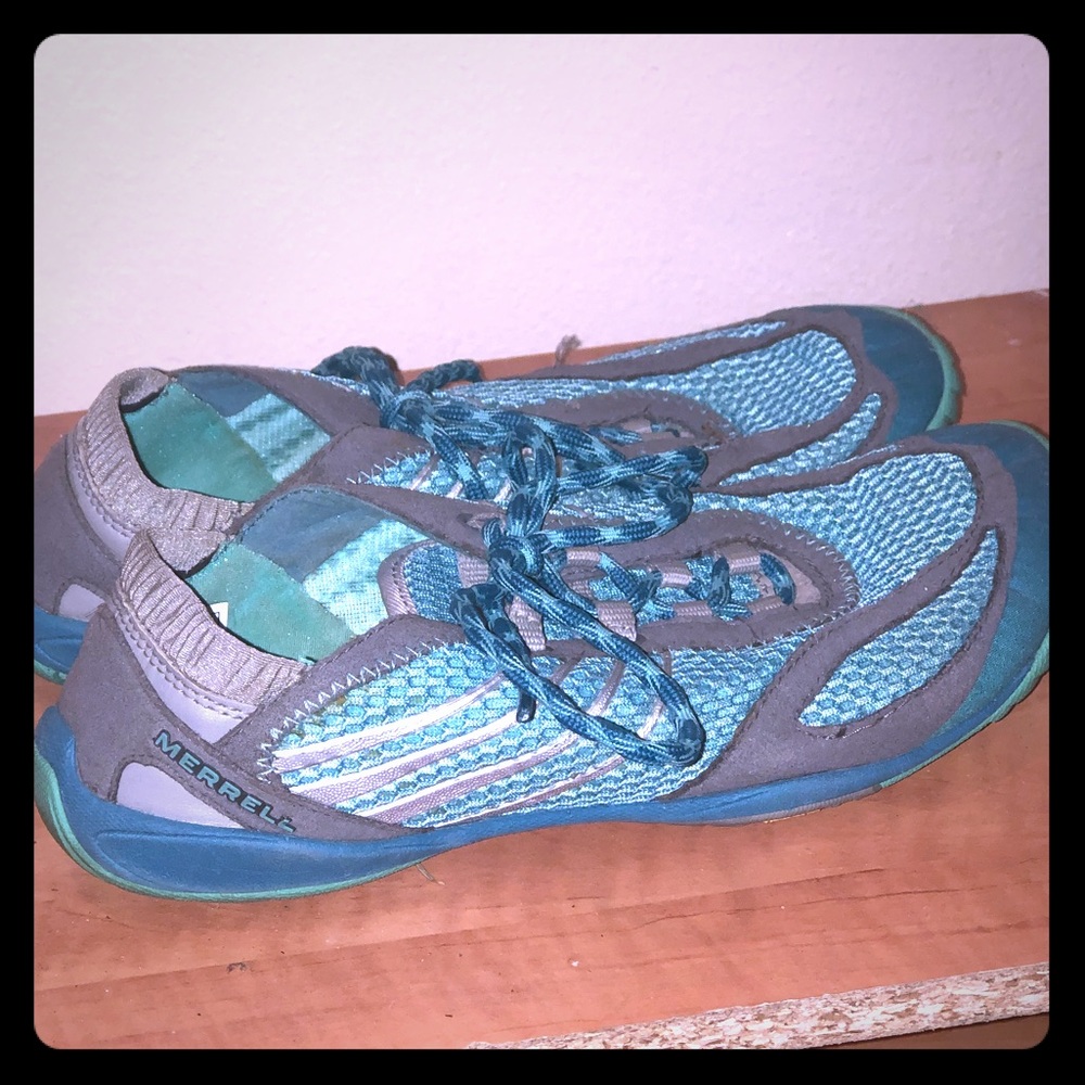 Merrell Vibram Barefoot pace glove, size 6.5